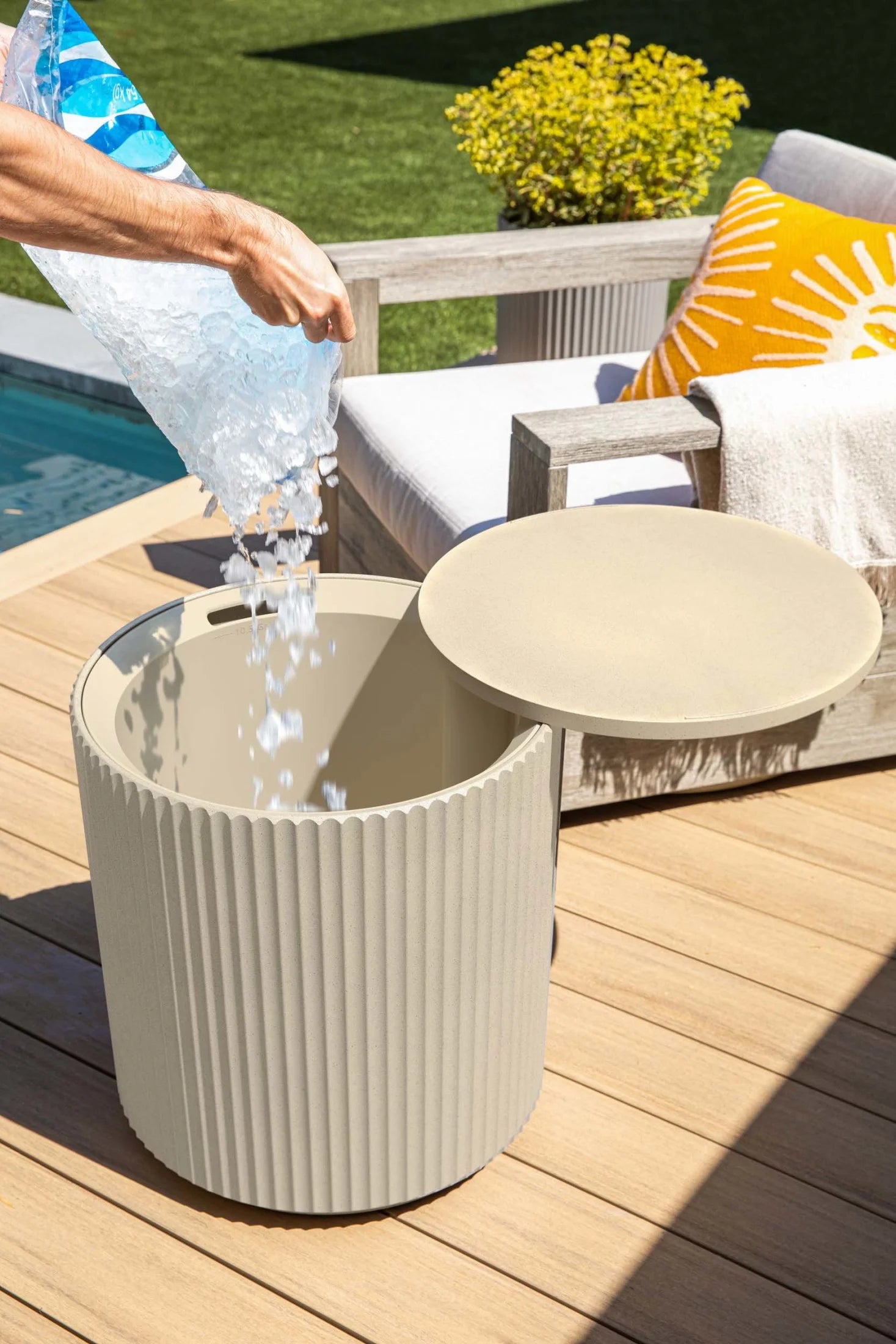 Chill Side Table - Sand