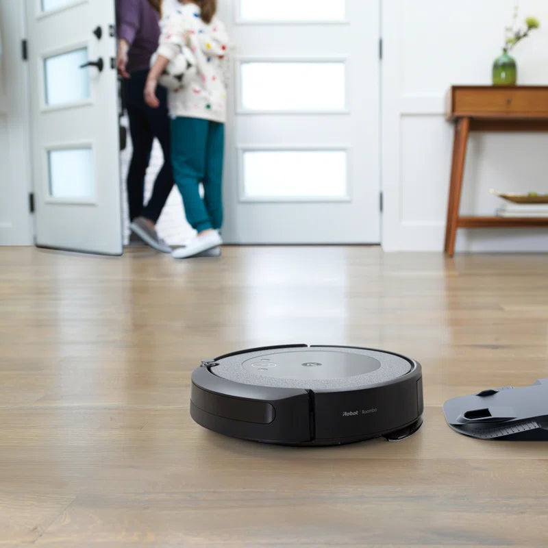 ® Roomba Combo® I5+ Self-Emptying Robot Vacuum & Mop
